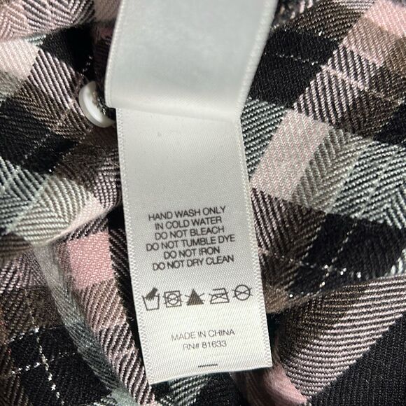 Kenneth Cole Reaction Plaid Button-Down Shirt, Size M - Picture 5 of 6